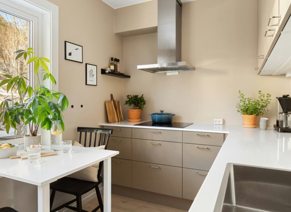 Apps para simular colores de la paredes de cocina y cualquier ambiente